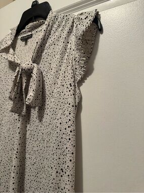 Adrianna Papell Cream Blouse with Black Speckle Print